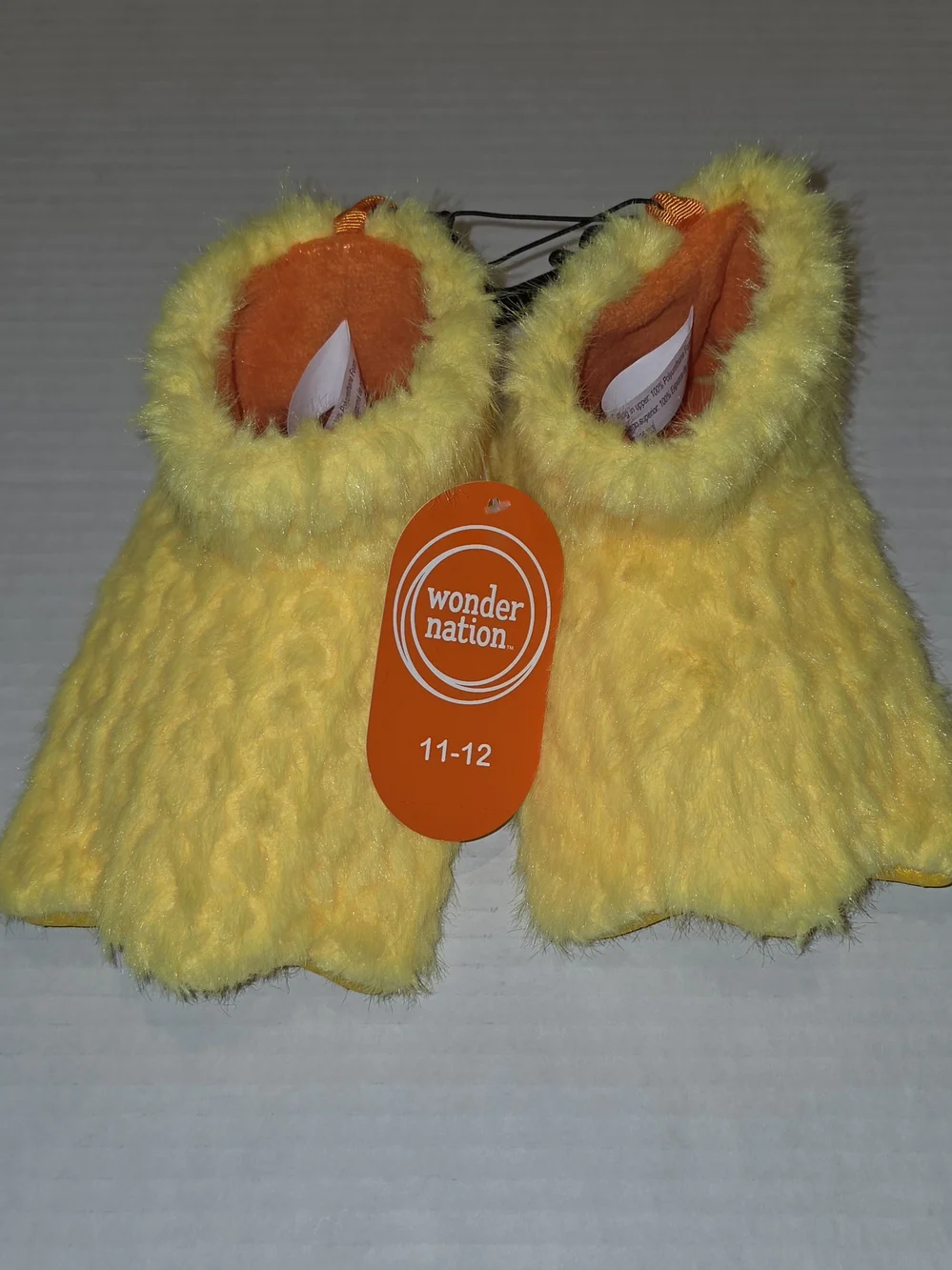 wonder nation Yellow Fuzzy Duck Foot Children's Slippers Sz 11-12